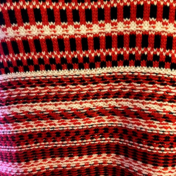 Lane Bryant Red Black White Cowl Neck Sweater Size 22/24 - Picture 6 of 6